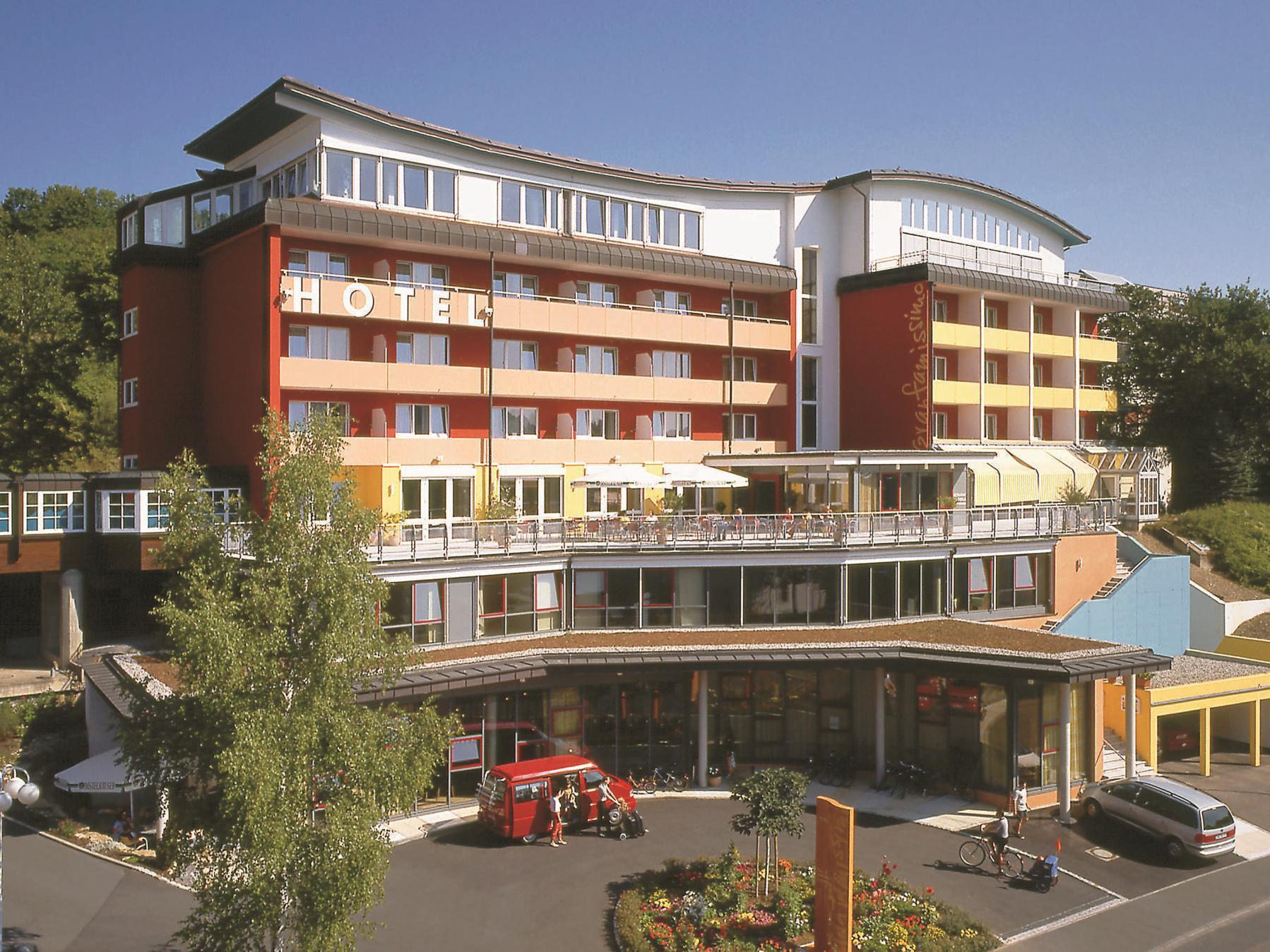 Hotel Savoy 3*